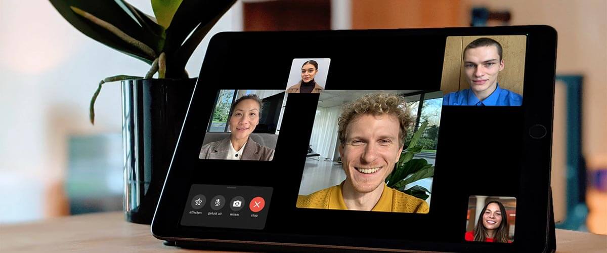 HD FaceTime camera iPad