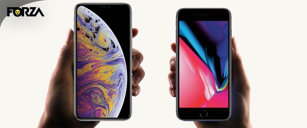 iPhone XS afmetingen naast iPhone 8