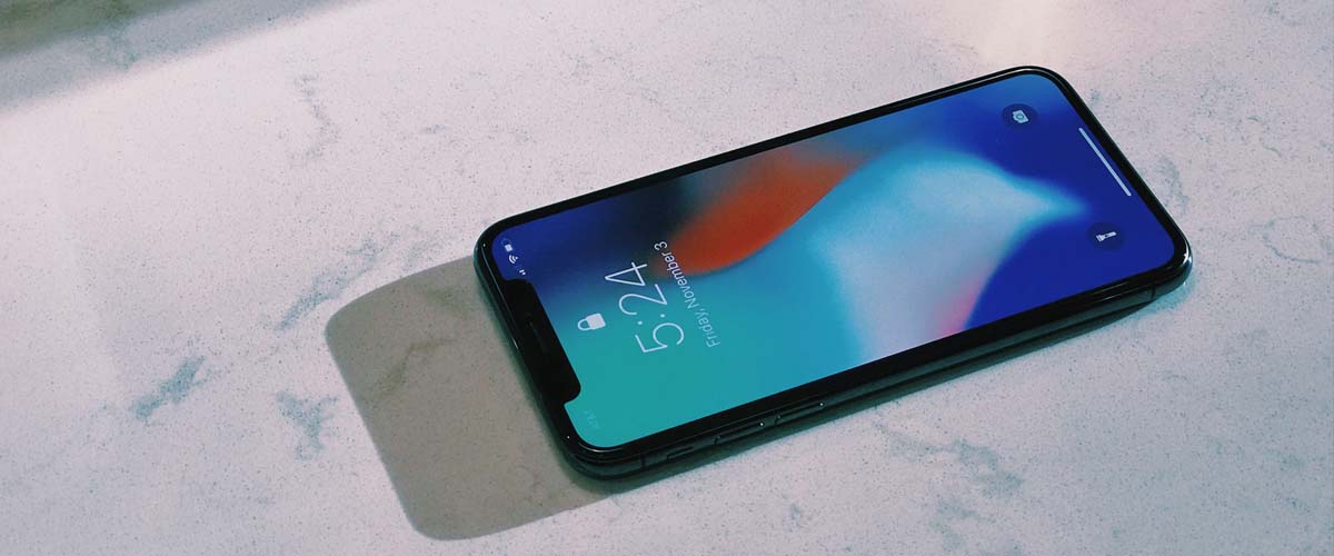 iPhone X